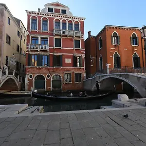 40.17 San Marco Pensión Venecia